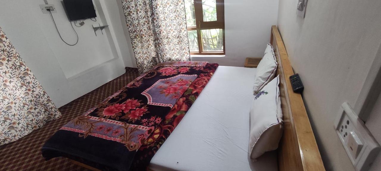 Jahangir Cottage ปาฮาลกัม ภายนอก รูปภาพ